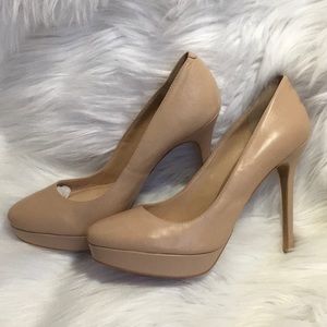 Vince Camuto Nude Leather Stilettos. Size 9 EUC